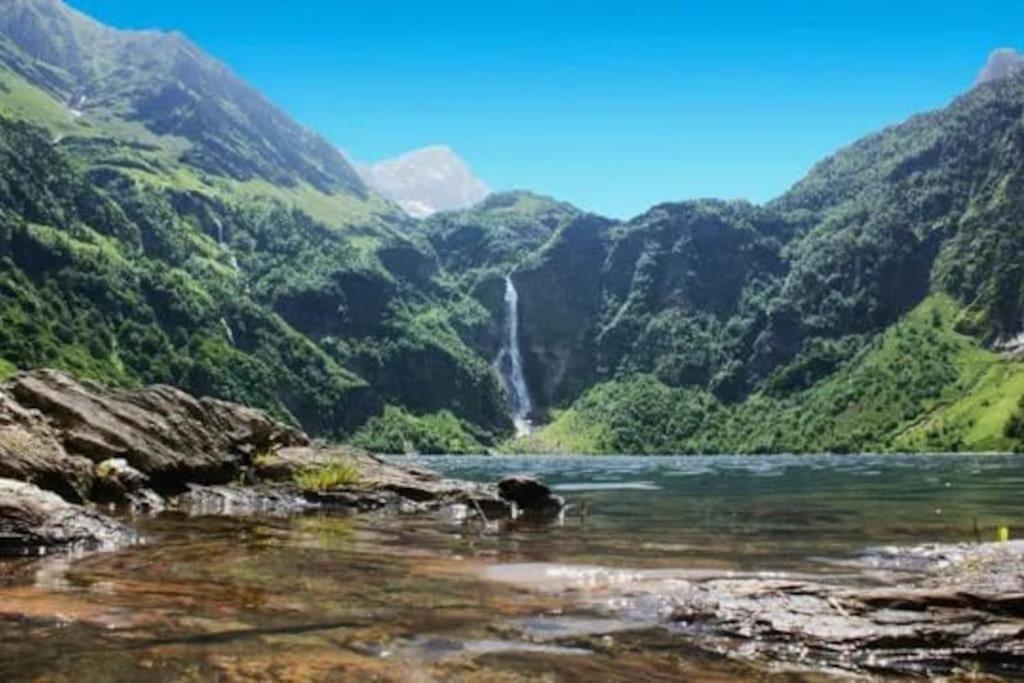 Grand T2 Calme Et Cosy Au « Pyrenees Palace » Bagneres-de-Luchon Экстерьер фото